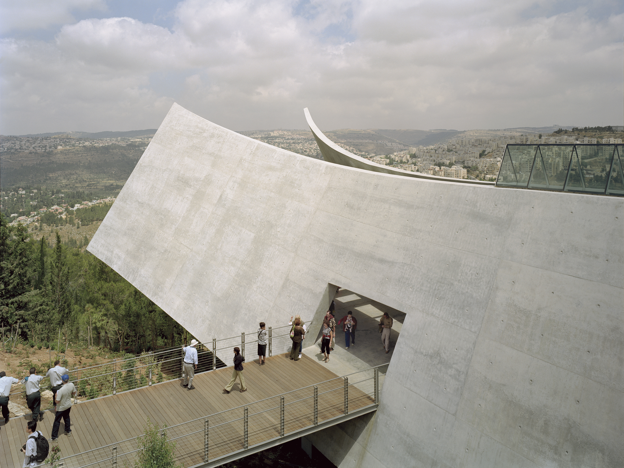 Yad Vashem Holocaust History Museum